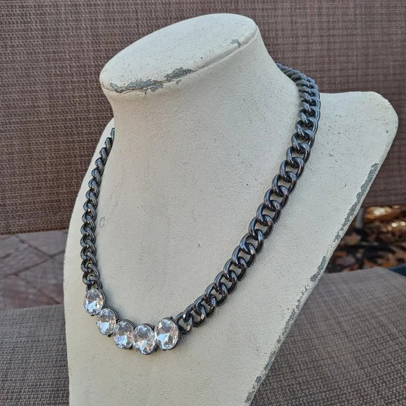 ☁ Crystal Clear 💧Necklace 💎 - Picture 2 of 5